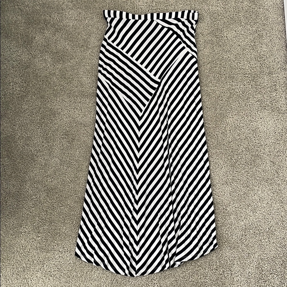 Black and White Striped Women's Skirt
